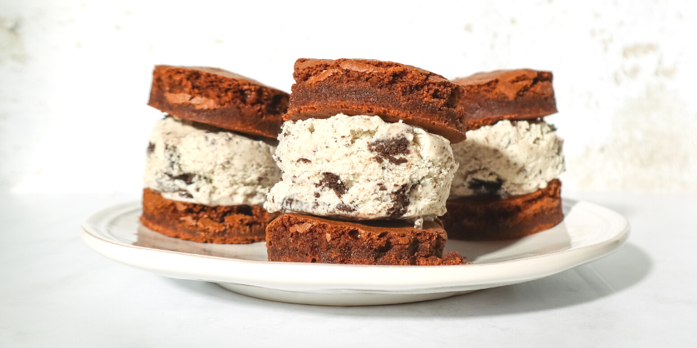 Fudgy Brownie Ice Cream Sandwiches – Lehi Mills