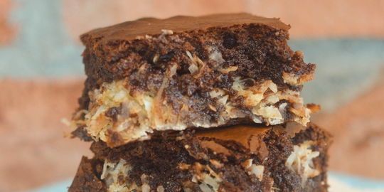 Coconut Macaroon Brownies