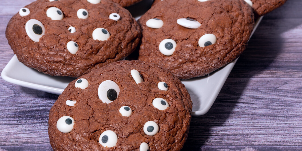 Eerie-sistible Chocolate Cookies